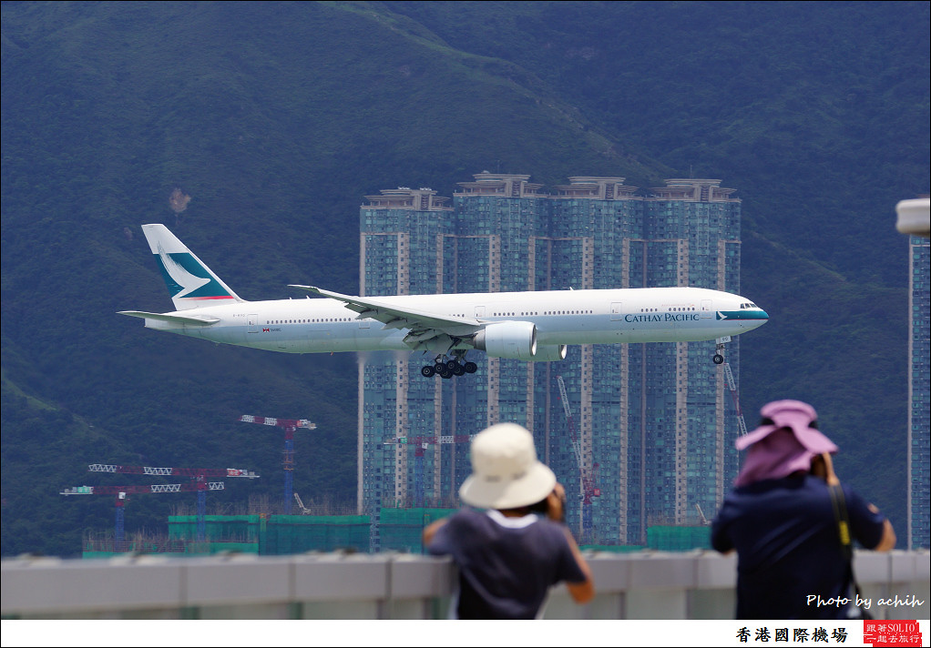 Cathay Pacific Airways B-KPD-002