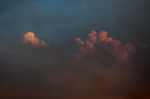 blue orange white clouds dark landscape washington wenatchee 32 ratio32 colockumtarpsfire