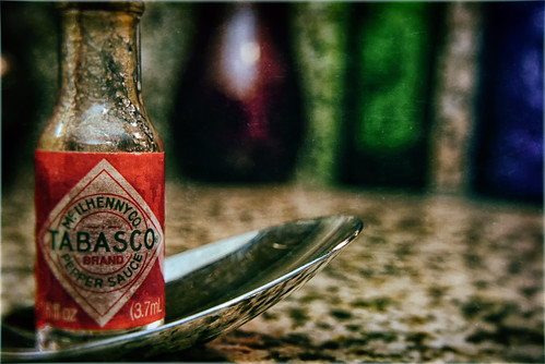 old hot color macro texture kitchen glass colors metal closeup vintage bottle nikon warm counter bottles little bokeh sauce small warmth spoon scratches worn granite d200 hotsauce scratched hdr countertop textured hoya odc peppersauce closeuplens tabascosauce mcilhennyco explored 37ml hbmike2000