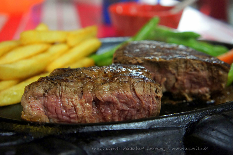 Suzi's Corner Steak Hut Ampang - tenderloin medium rare