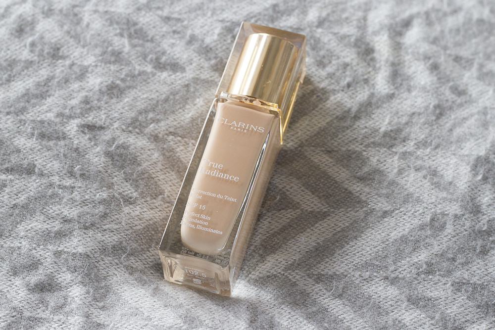 clarins-true-radiance-foundation-review