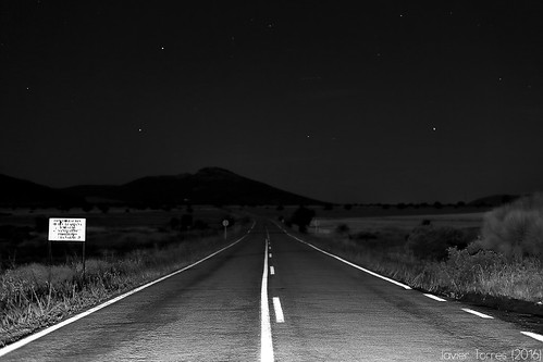 road blackandwhite bw byn blancoynegro night stars geotagged noche carretera estrellas bnw ciudadreal lamancha