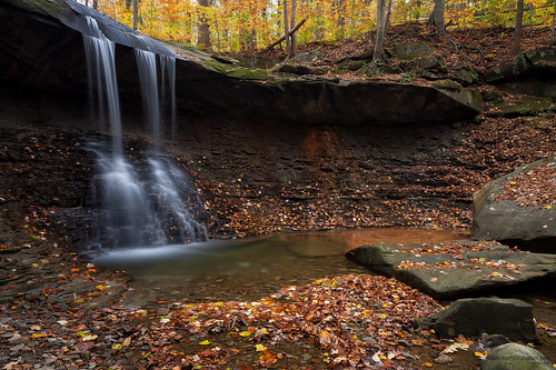 autumn ohio water waterfall cuyahogavalleynationalpark cvnp bluehenfalls 1740mmf4l autumnlandscapes leefilters joshuaclark 5dmkii momentsinnature