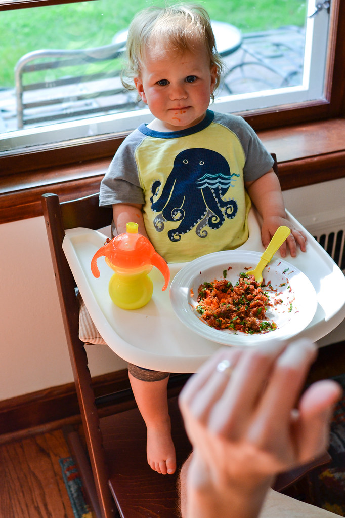 What Theo's Eating: Carrot, Apple, and Spinach Salad | Things I Made Today