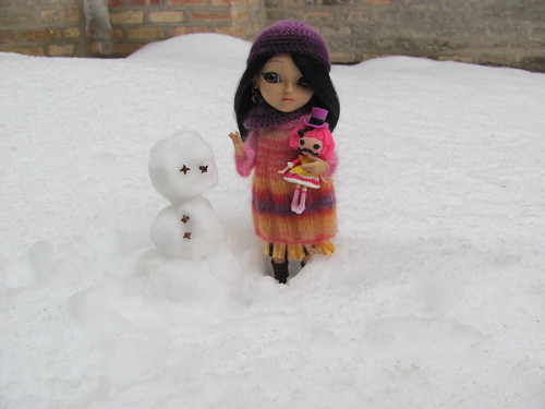 Snow day in the back yard! 15844958784_8b48f03dbc