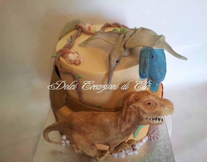 Dinosaurs Cake in 2D by Claudia Zara