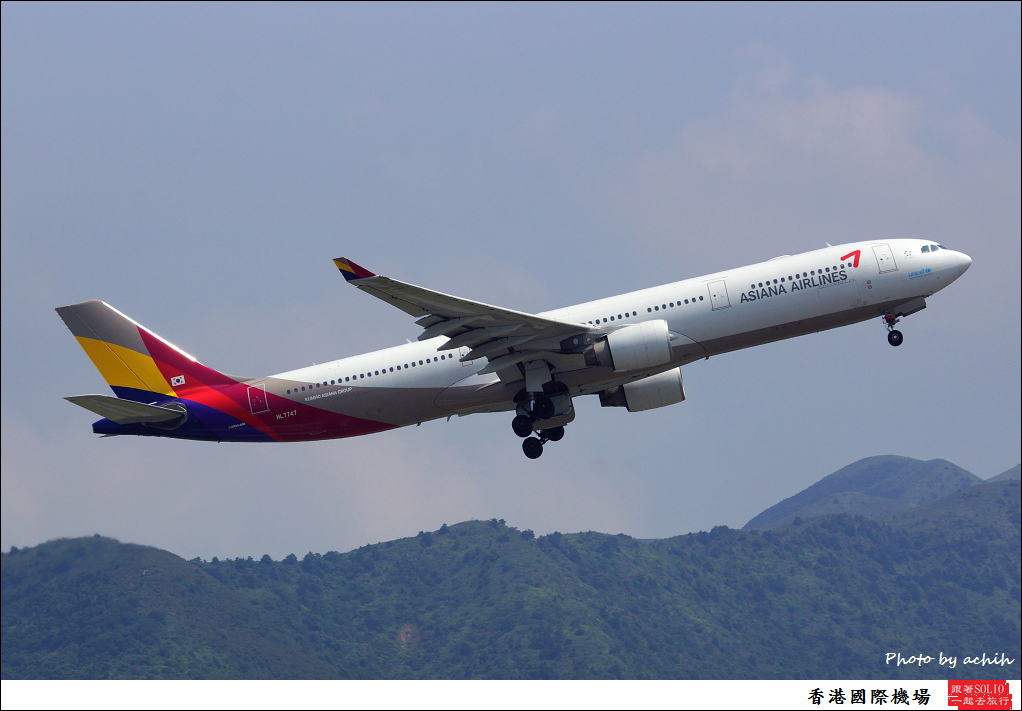 Asiana Airlines HL7747-002