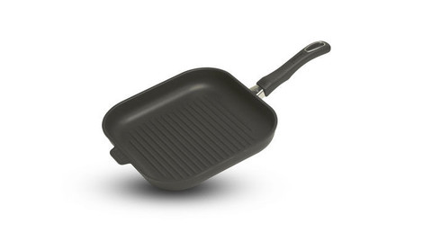 A Gastrolux grill pan.
