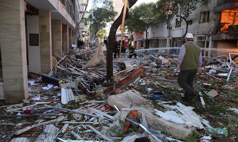 Explota edificio en Argentina