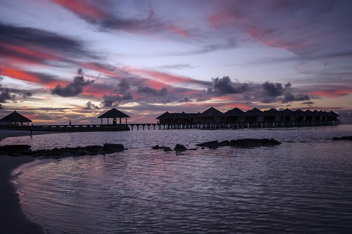 sunset maldives maafushivaru