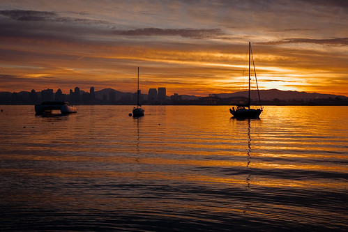 sunrise sandiego sandiegobay sailboat sailboats availablelight california canoneos civiltwilight canonef24105mmf4lisusm ngc