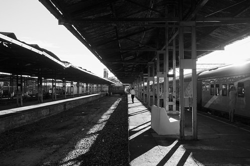 bw station train southafrica blackwhite olympus omd freestate em5 shosholozameyl kroonstad olympus17mmf18