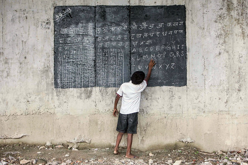 Así es como se educan los niños de bajos recursos en la India