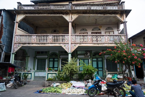 heritage indonesia raw historical peranakan chineseculture abandonedhotel westkalimantan singkawang yemaria nikond800e