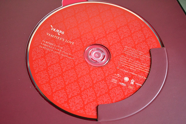 廢柴人間: 【CD開箱】VAMPS - VAMPIRE'S LOVE 【初回限定B盤】 日版