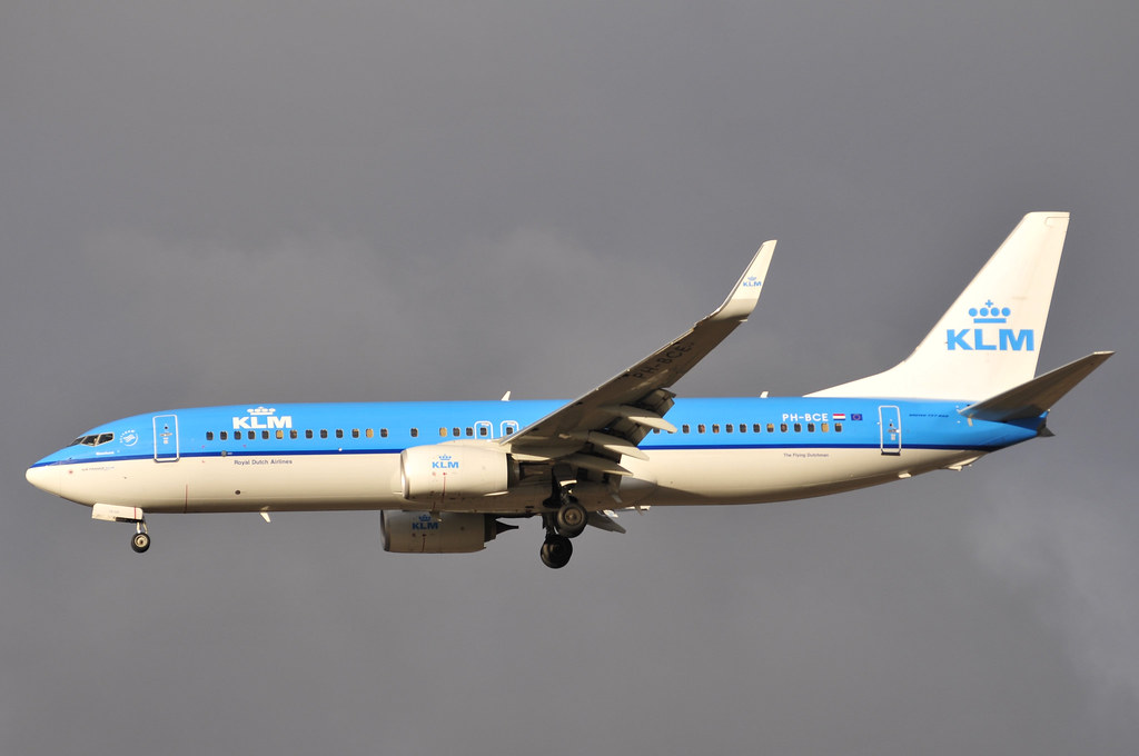 PH-BCE - B738 - KLM
