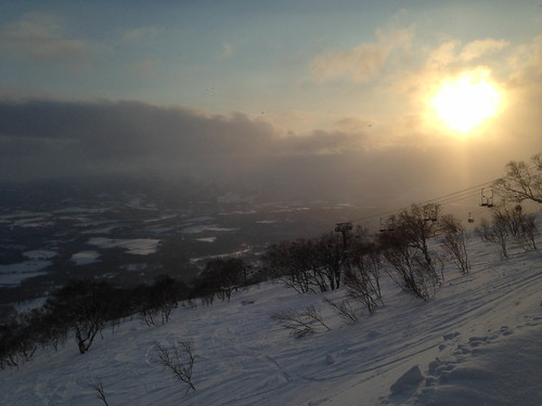 japan skiing nick tamara niseko hokkaidoprefecture abutadistrict