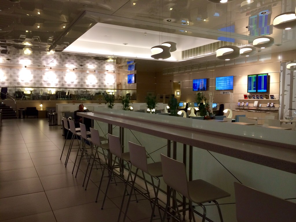 Finnair lounge
