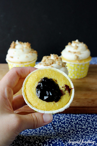 Lemon Blueberry Pie Cupcakes 