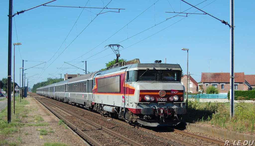 [TOPIC FERROVIAIRE] Photos et vidéos des trains de la SNCF en Champagne Ardenne et ailleurs - Page 2 12187895164_6f5f097f7b_b