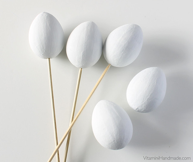 DIY Marbled Paper Mache Easter Eggs