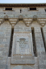 Coat of arms of the Lords of Combourg - Photo of Tinténiac