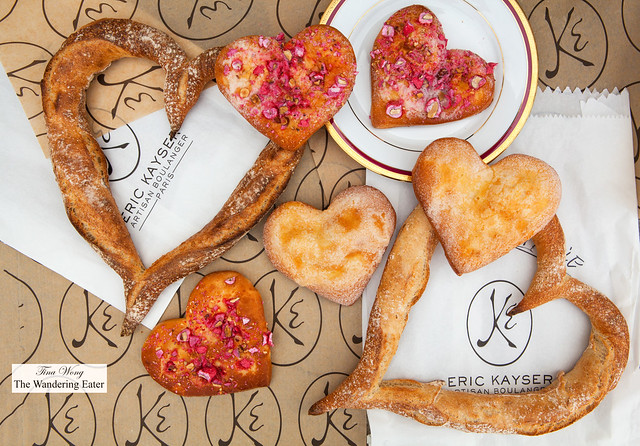Heart-shaped baguettes and La Bressanes (heart-shaped brioches with sugar or pink praline)
