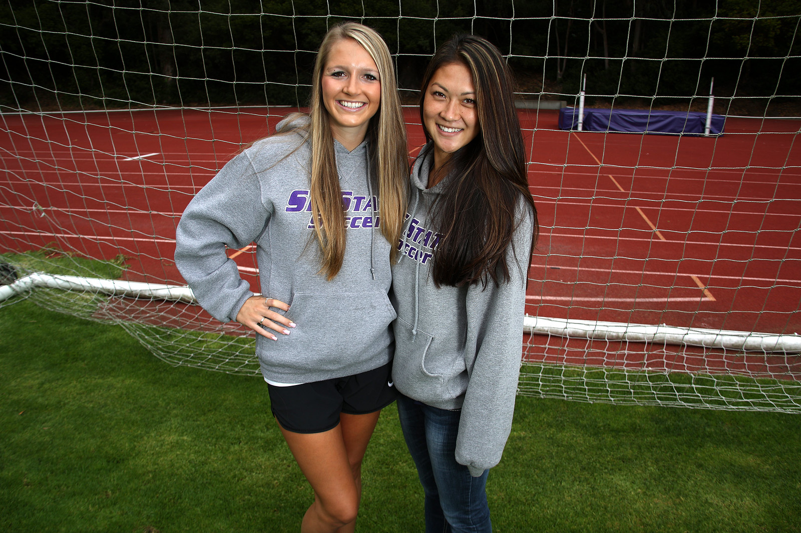 Chloe Harrington, left, and Lauren Hayano, right, are two of three SF State students to have been awarded the California Collegiate Athletic Association (CCAA) All-Academic award for the 2012-2013 school year. The award is given to varsity student-atheletes who complete a minimum of 24 units per year with at least a 3.4 GPA. Photo by John Ornelas / Xpress