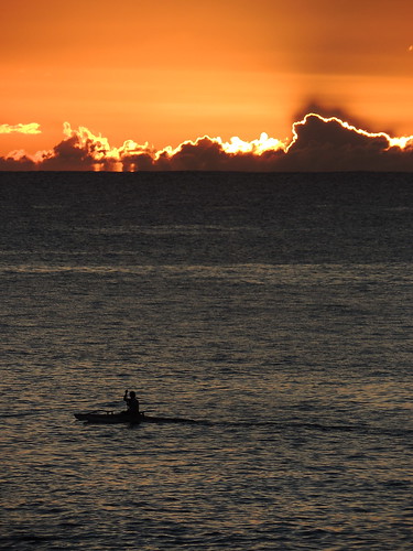 chile atardecer mar canoa worldheritage rapanui isladepascua hangaroa patrimoniodelahumanidad ph135 océanopacífico