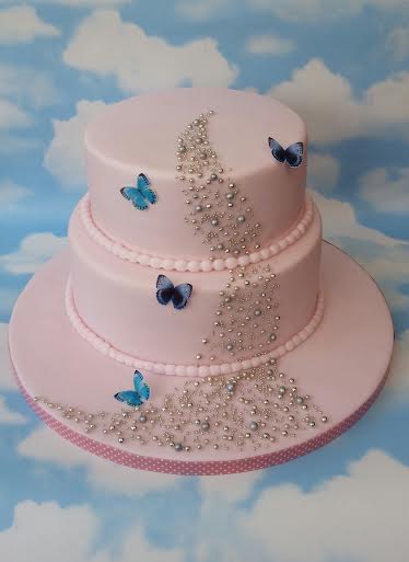 Cake with Butterflies by Izabela Zakoscielna from Izzy's Cake