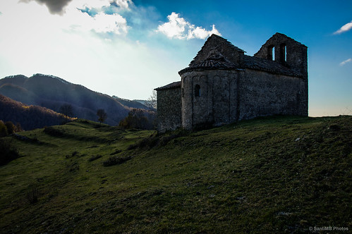 autumn españa church iglesia otoño romanesque hdr cataluña osona románico bartomeu vidrà sal18250 santbartomeudecovildases covildases