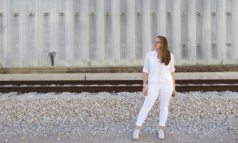 Thrift Style Thursday: White-Out
