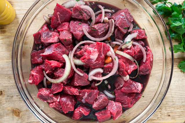 beef cubes in red wine marinade