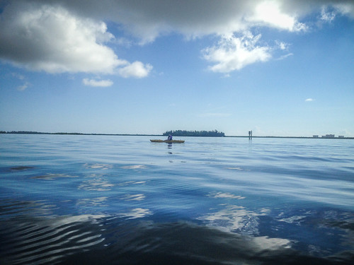 us unitedstates florida kayaking paddling indianriver fortpierce saintlucie