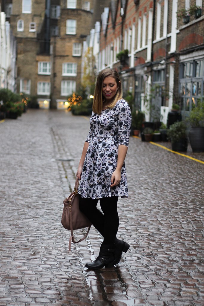Pastel Floral Dress in London | Outfit | #LivingAfterMidnite