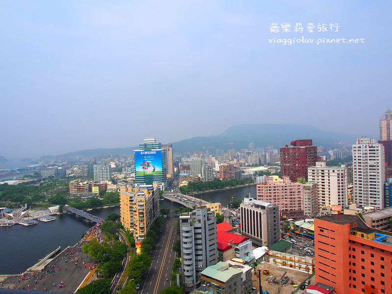 【高雄 Kaohsiung】白天的黃色小鴨從高空俯瞰整個光榮碼頭 @薇樂莉 Love Viaggio | 旅行.生活.攝影