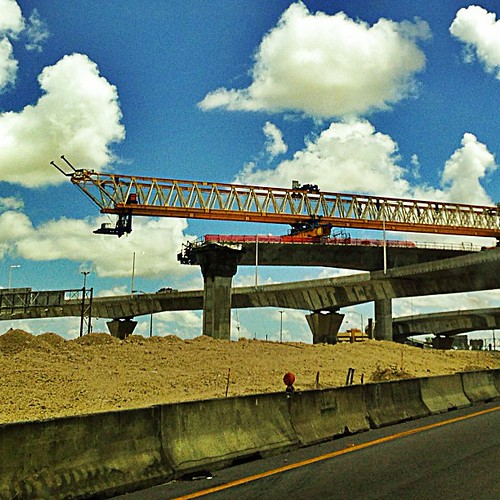square construction crane ugh squareformat highways roads annoying miamiviews expressways miamisky iphoneography instagramapp uploaded:by=instagram foursquare:venue=4ce820ebfe90a35dcabc400e
