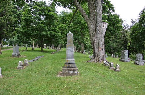 monument illinois headstone tombstone gravestone ayres footstone oakwoodcemetery 2016 geneseo