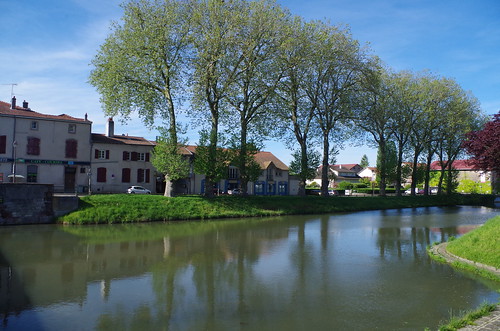 france river lorraine luneville meurtheetmoselle hotellespages