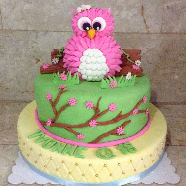 Owl Cake by Dana Deanna Rabanal