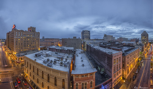 city nightphotography windows sunset panorama streets brick rooftop water weather stone skyline architecture river hotel office parkinglot flickr downtown cityscape traffic tn outdoor dusk streetlights memphis tennessee steel pano oldbuildings landmark panoramic explore uptown mississippiriver nightshots f56 storms peabody lanscape 18mm parkingdeck longexp iso50 concreete canon6d canon1635f28lii kenthomannphotography