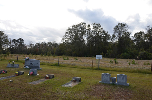 cemetery mississippi unitedstates jacksoncounty oakgrovecemetery mosspoint larrybell larebel larebell