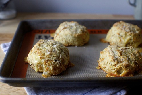 caramelized onion and gruyere biscuits