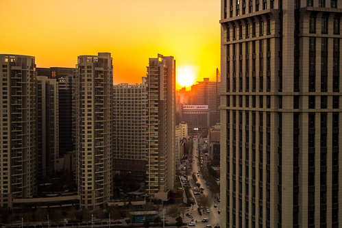 sunset building sunshine scenery 建筑 zhengzhou 郑州 晴天 夕阳