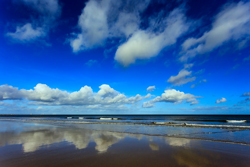 winter england seascape beach clouds landscape unitedkingdom wideangle bluesky 1740 northyorkshire saltburn 6d marskebythesea
