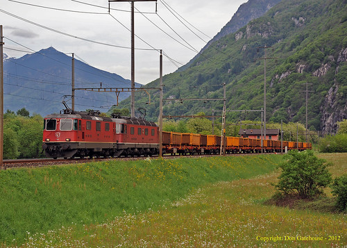 claro schweiz switzerland ticino suisse svizzera eisenbahnen sbbcargo gotthardbahn gravelsand southramp huntwangenwil luganovedeggio actscontainers