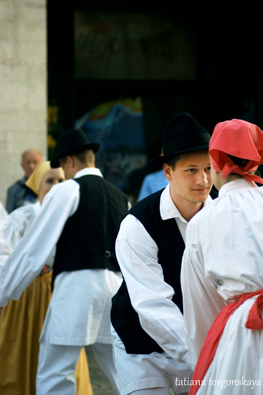 Танец словенцев (группа "Iskraemeco", г. Крань)