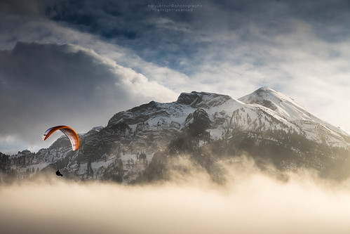 sky cloud sun mist mountain fog landscape switzerland fly shine landmark jungfraujoch interlaken jungfrau paramotor höhematte cantonofbern hohematte