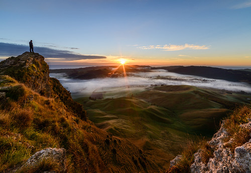 light newzealand sky sun clouds sunrise dawn rocks hawkesbay tematapeak selfie