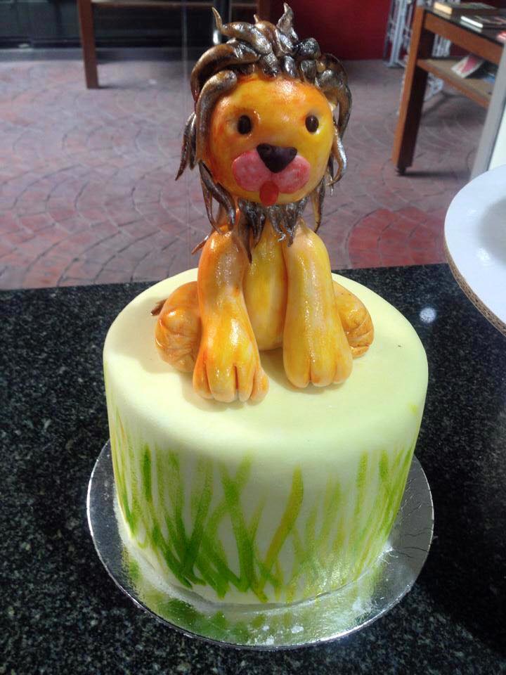 Daniel Guiriba's Cute Dog Cake